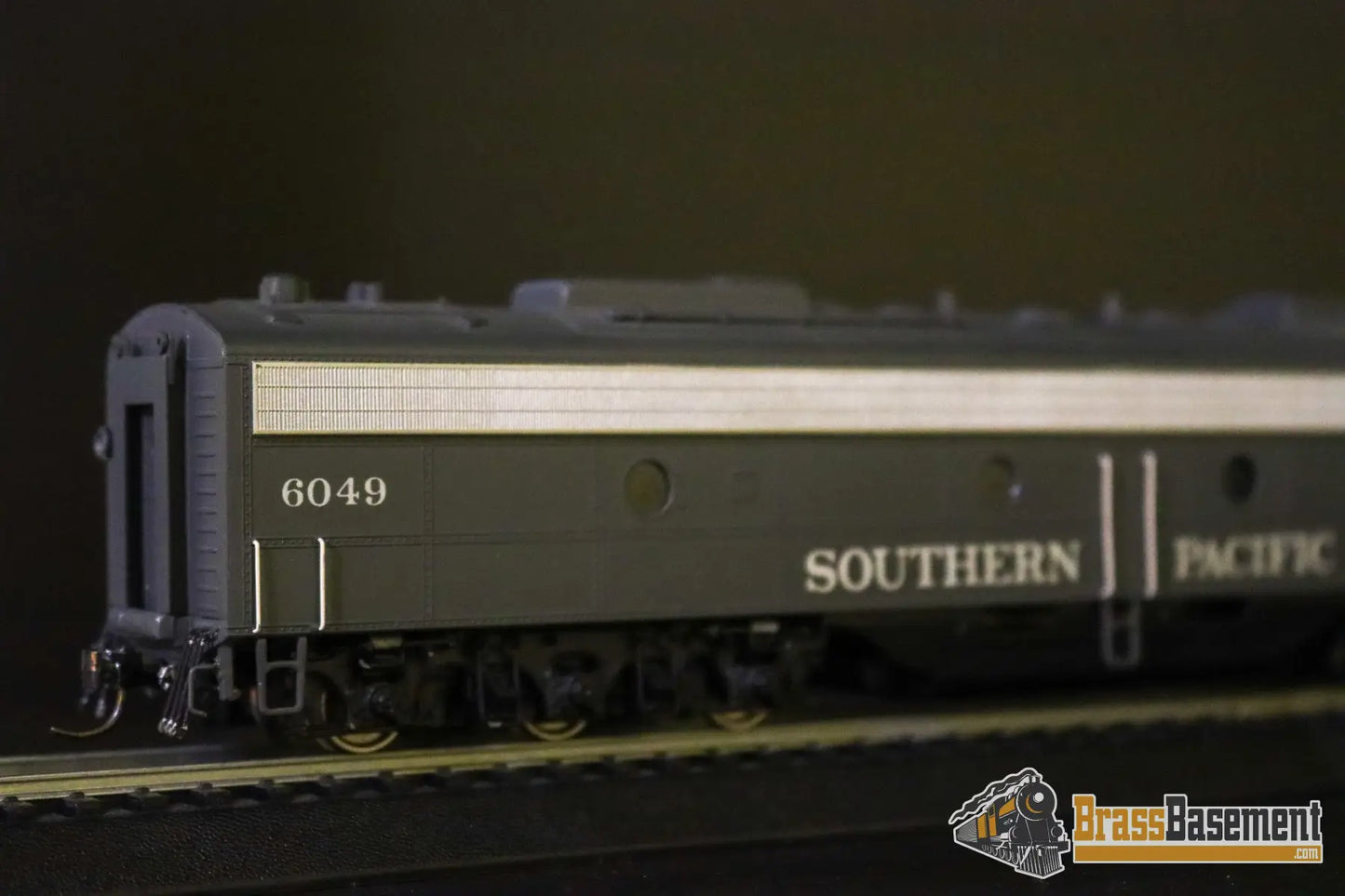Budget Brass Balboa Distributors Southern Pacific SP E8A Nice Custom Paint Diesel