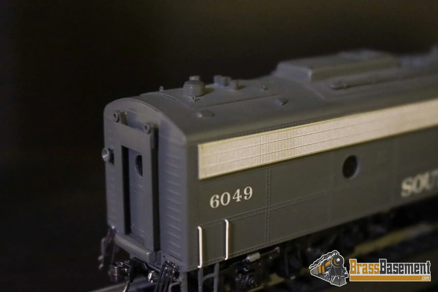 Budget Brass Balboa Distributors Southern Pacific SP E8A Nice Custom Paint Diesel