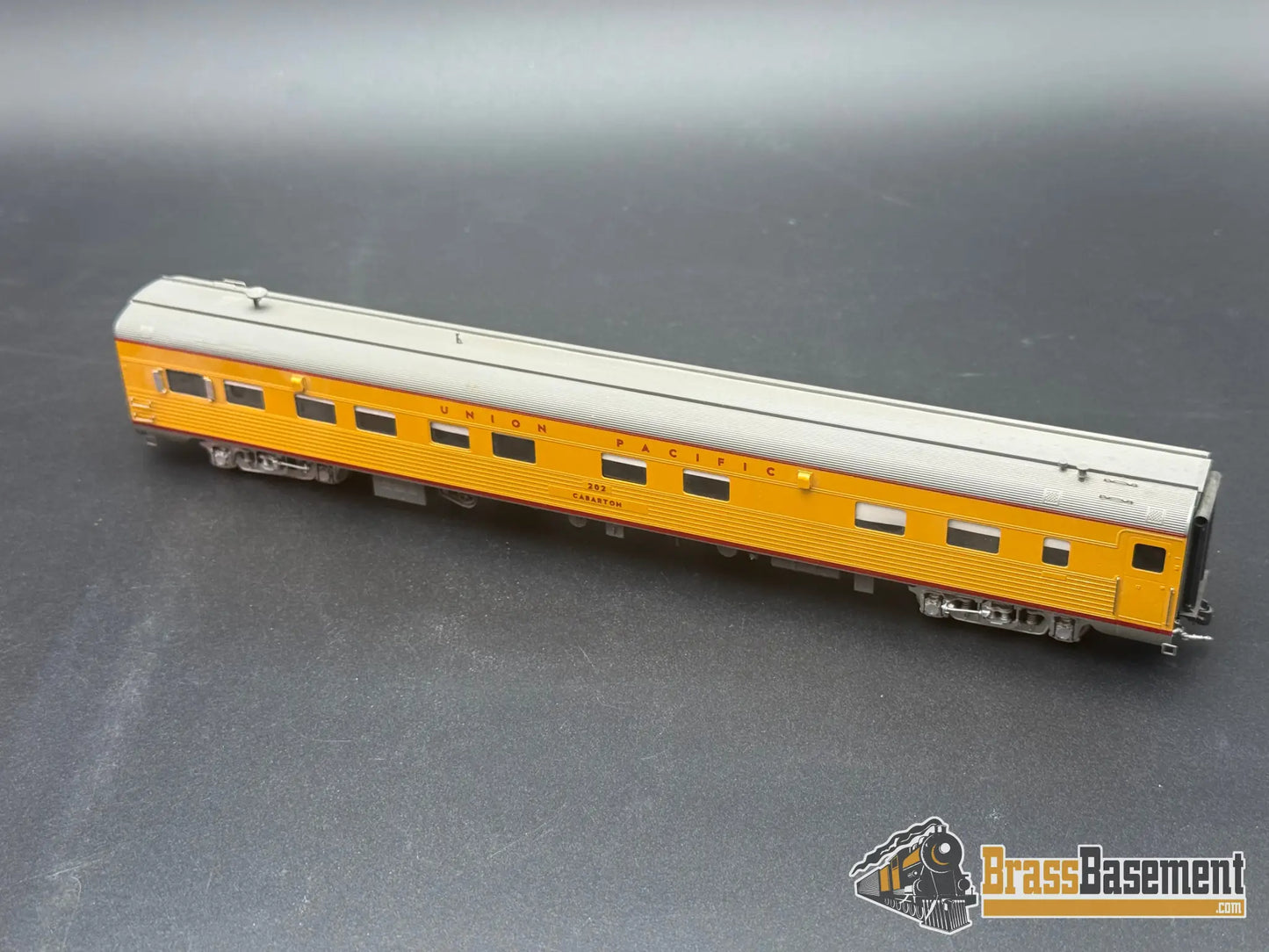 HO Brass - Cascade Models UP Union Pacific ’Cabarton’ Staff Car #202 - C/P - Passenger