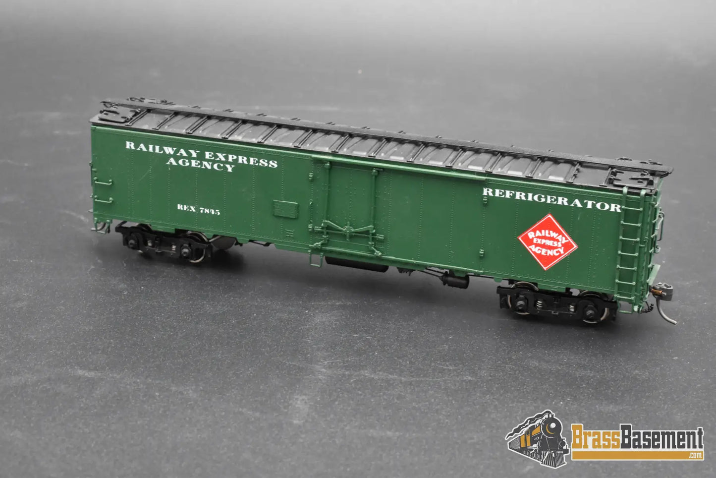 HO Brass – 2068.1 REA Railway Express Agency Refrigerator Car – F/P – Mint Freight Car
