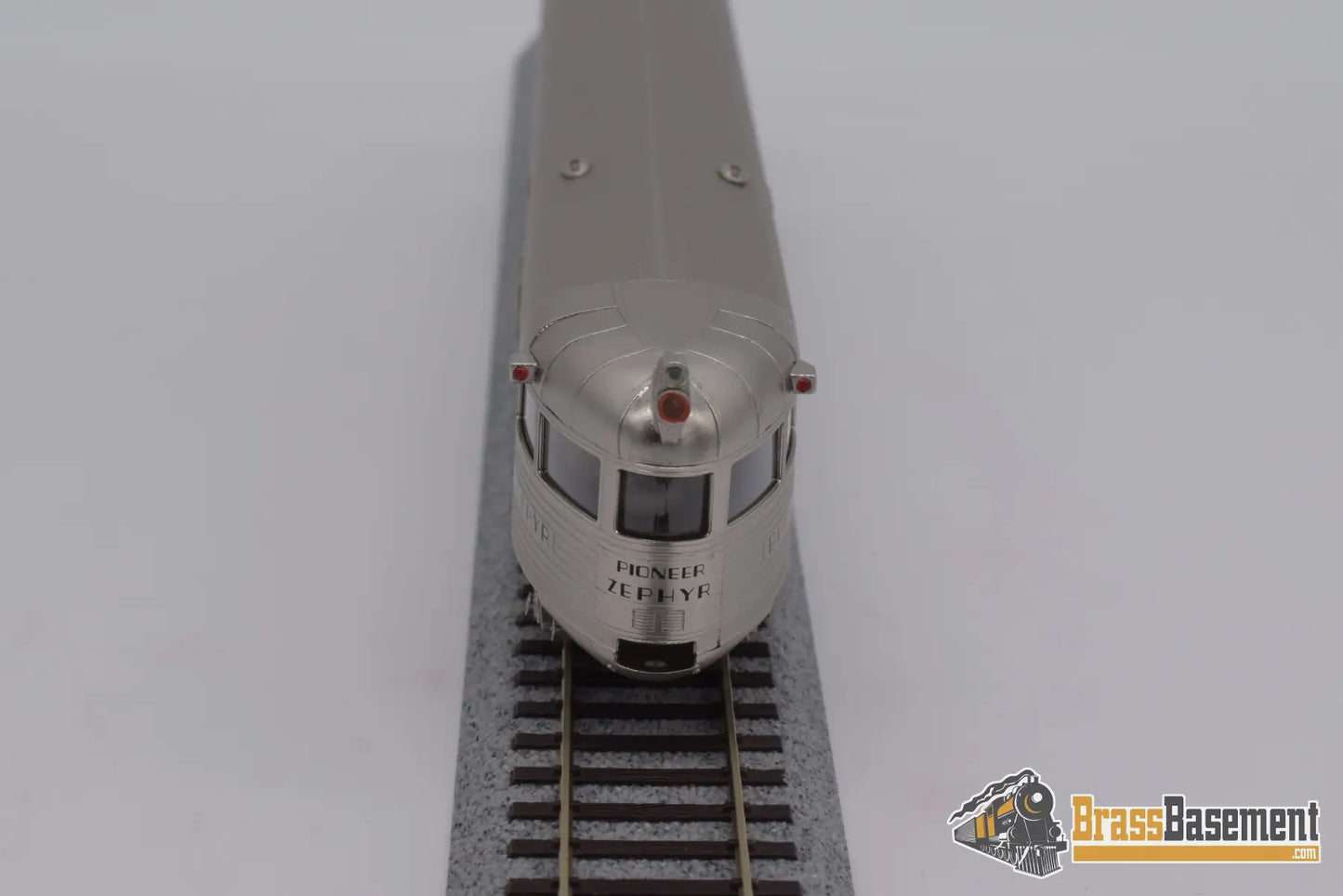 Ho Brass - Cil 2077.1 Pioneer Zephyr Late Version Raised Headlight