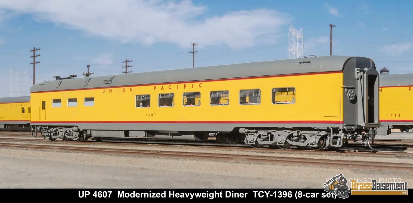 HO Brass - Coach Yard 1396 The Union Pacific ’Portland Rose’ Train - Overland Paint! 8 Cars Brand NEW Passenger