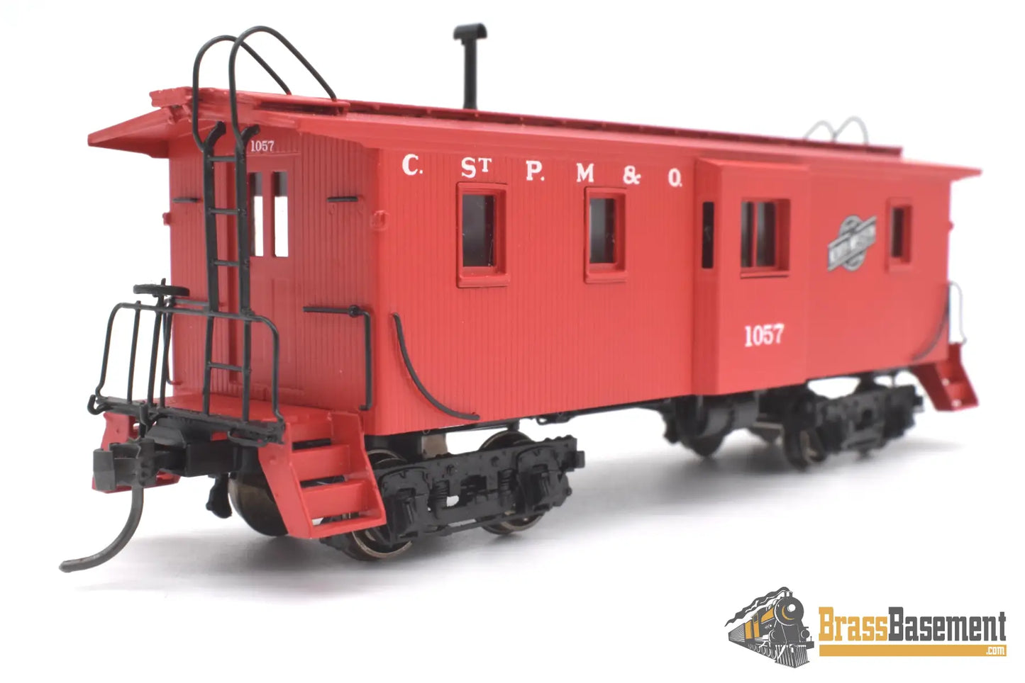 Ho Brass - Dp-109 Division Point Chicago & Northwestern C&Nw Bay-Window Caboose Cstpm&O System