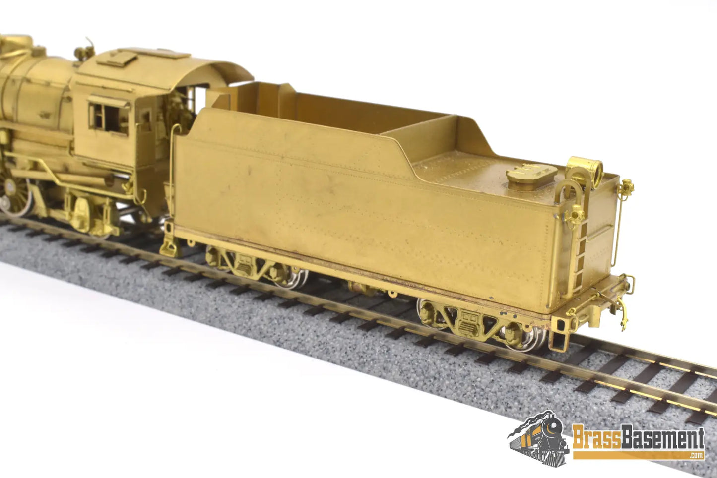 Ho Brass - Key Imports Louisville & Nashville L&N 2 - 8 - 2 Mikado 1500 Class Samhongsa Mint Steam