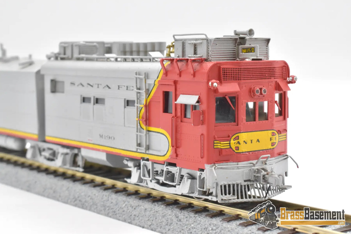 Ho Brass - Key Santa Fe M - 190 Articulated Motor - Car Doodlebug Fm Korea Factory Painted Passenger