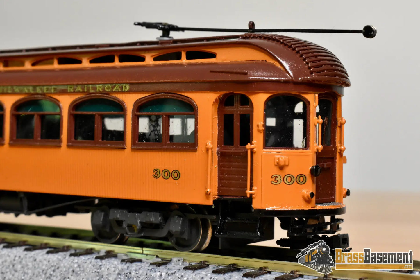 HO Brass MTS CNS&M North Shore Line ’Jewett’ Coach #300 Factory Painted Interurban