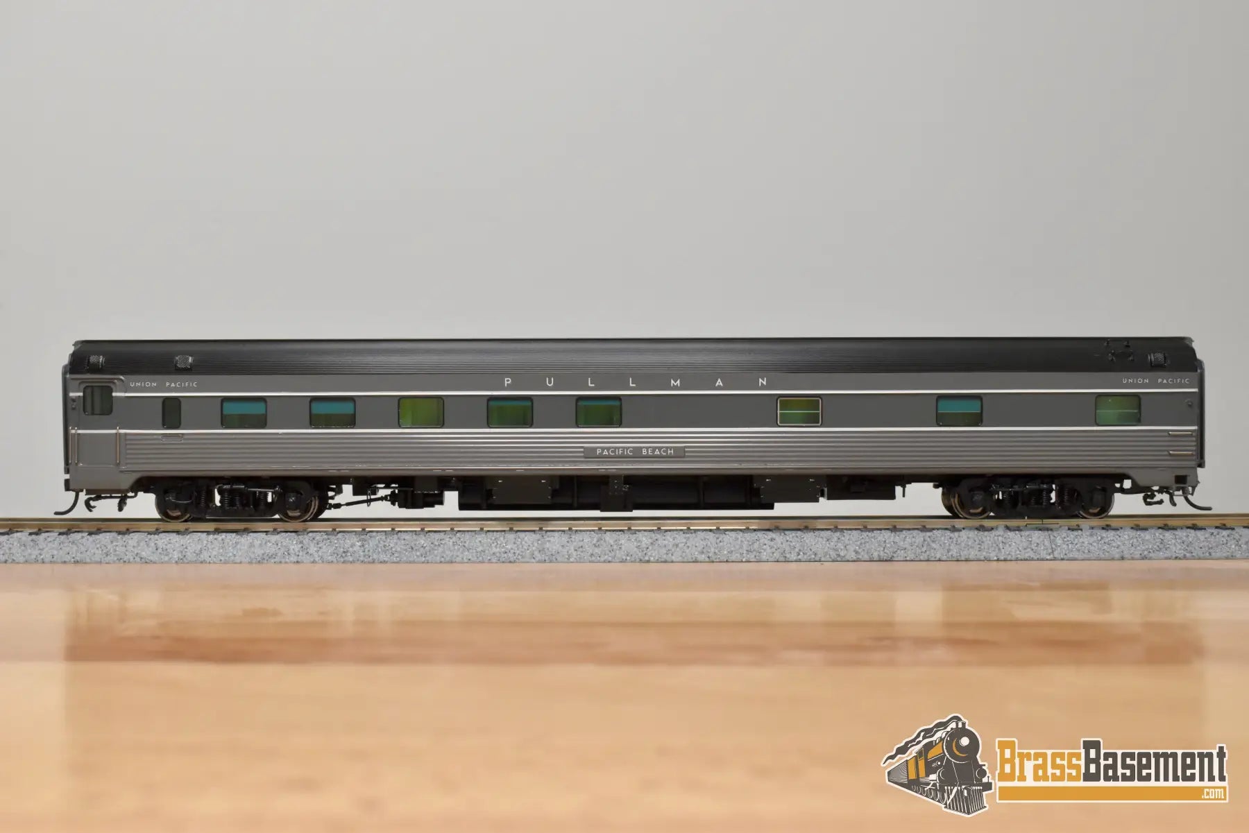 HO Brass - OMI 087040007.4 Union Pacific ‘Pacific Beach’ 10-6 Budd Sleeper - F/P 2-Tone Gray Passenger