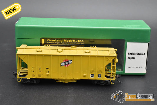 HO Brass – OMI 1322 CNW Chicago & North Western Airslide Covered Hopper – #181234 – F/P – Mint Freight Car