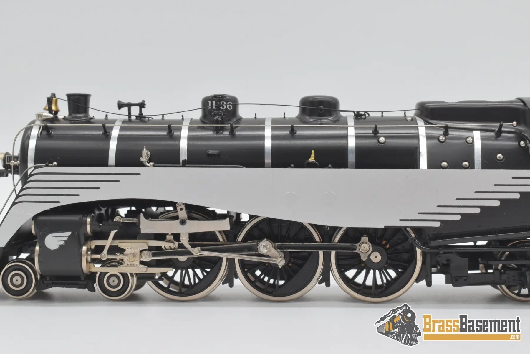 Ho Brass - Omi 1537.1 Dl&W Delaware Lackawanna & Western N-12A 4-6-2 Streamlined #1136 Black/Chrome