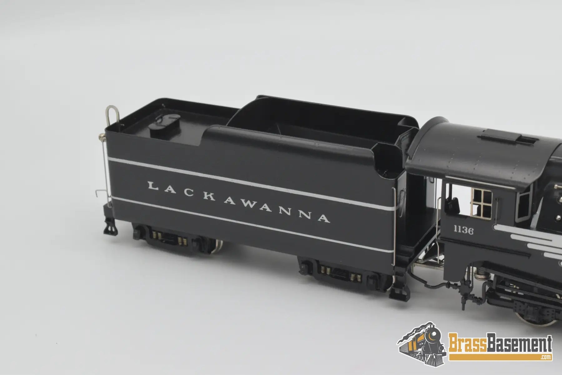 Ho Brass - Omi 1537.1 Dl&W Delaware Lackawanna & Western N-12A 4-6-2 Streamlined #1136 Black/Chrome