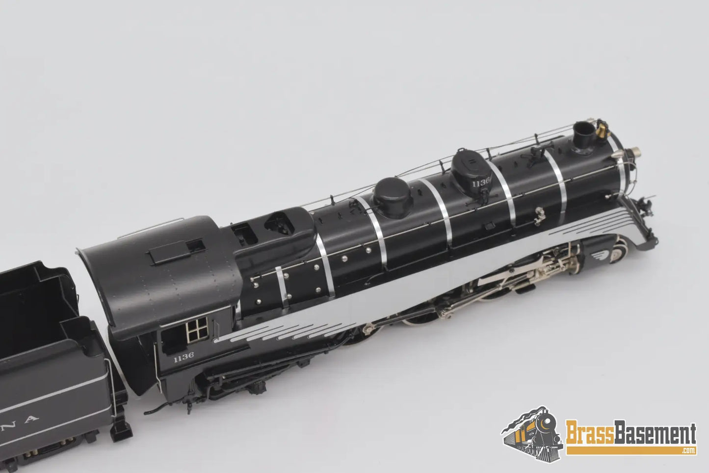 Ho Brass - Omi 1537.1 Dl&W Delaware Lackawanna & Western N-12A 4-6-2 Streamlined #1136 Black/Chrome