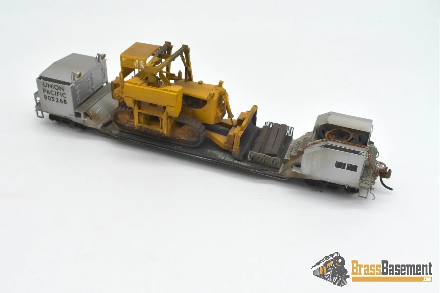 HO Brass - OMI 3321.1 Union Pacific UP Bulldozer Wreck flat Car #905268 w/ BullDozer Freight