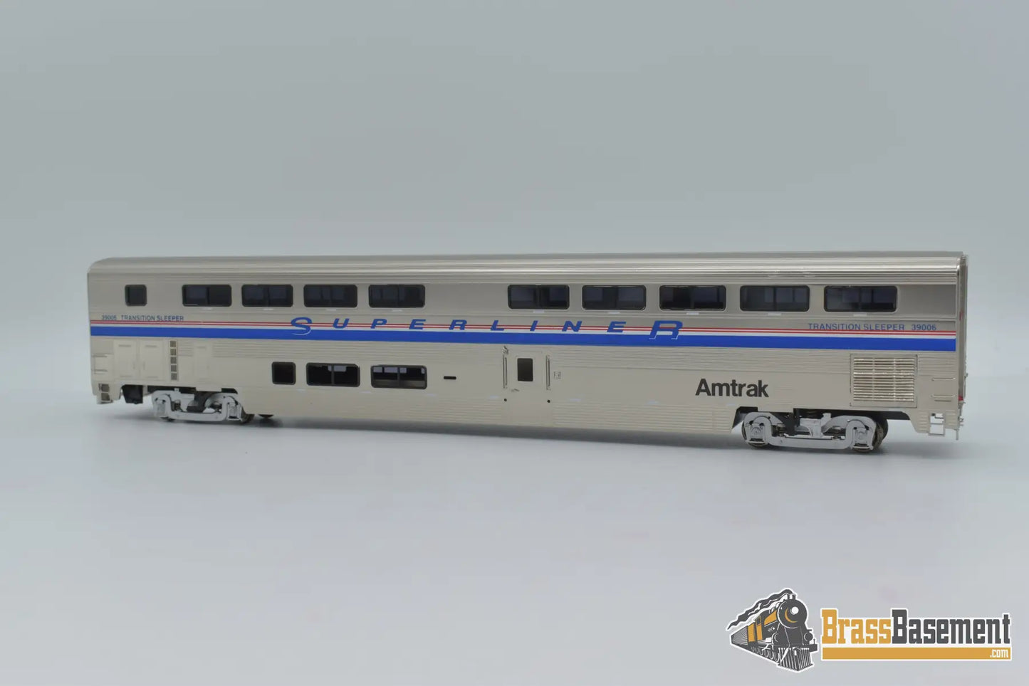 Ho Brass - Omi 3335.1 Amtrak Superliner Ii Transition Sleeper #39006 Factory Paint Passenger