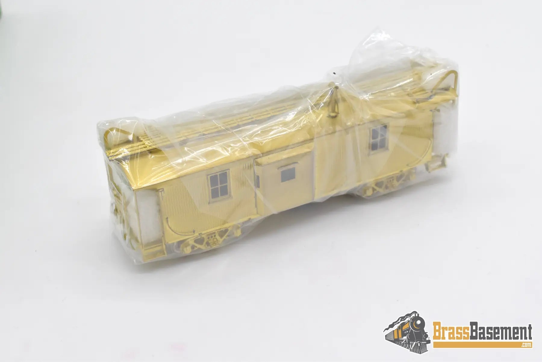Ho Brass - Omi 3828 Monon ’Wood’ Caboose W/ Steel Bay Window Off Center New
