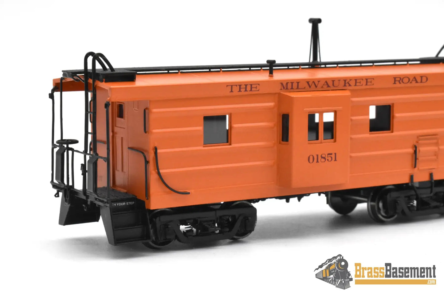 HO Brass OMI 3987.1 Milwaukee Road ’Rib Side’ Bay Window Caboose #01851 1941 UPDATES F/P Freight