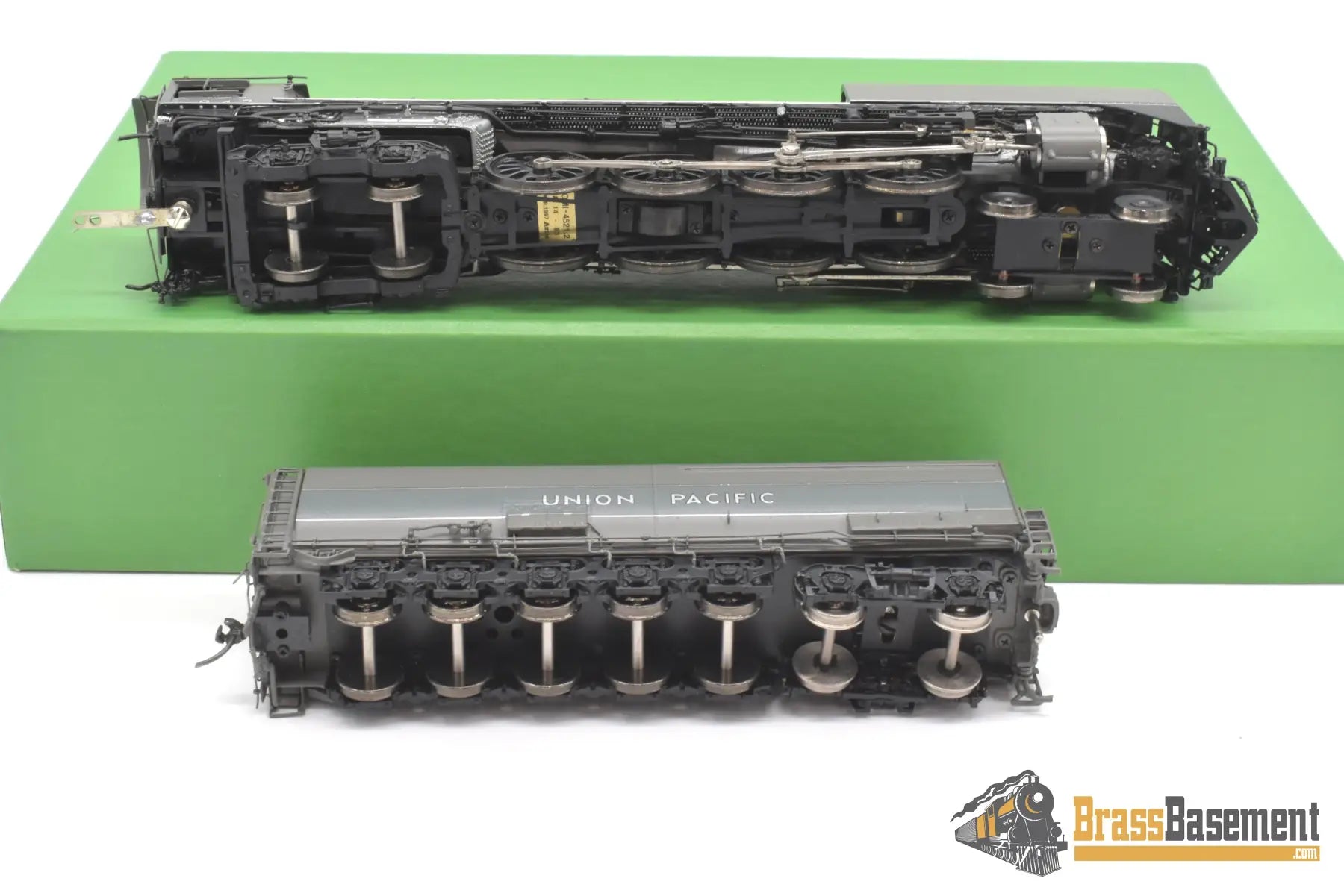 Ho Brass - Omi 4521.2 Union Pacific Fef - 3 #842 Gray Stripe Grayhound Mint Steam