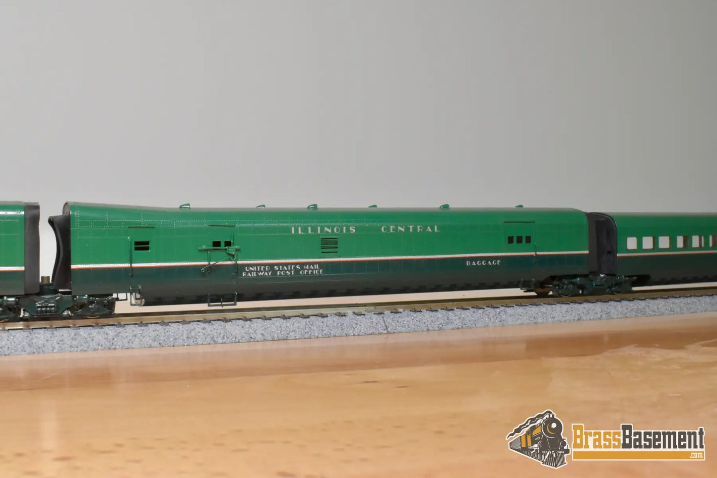 HO Brass - OMI 5445.1 Illinois Central IC ’Green Diamond’ Passenger Set - C/POMI - Ajin Passenger