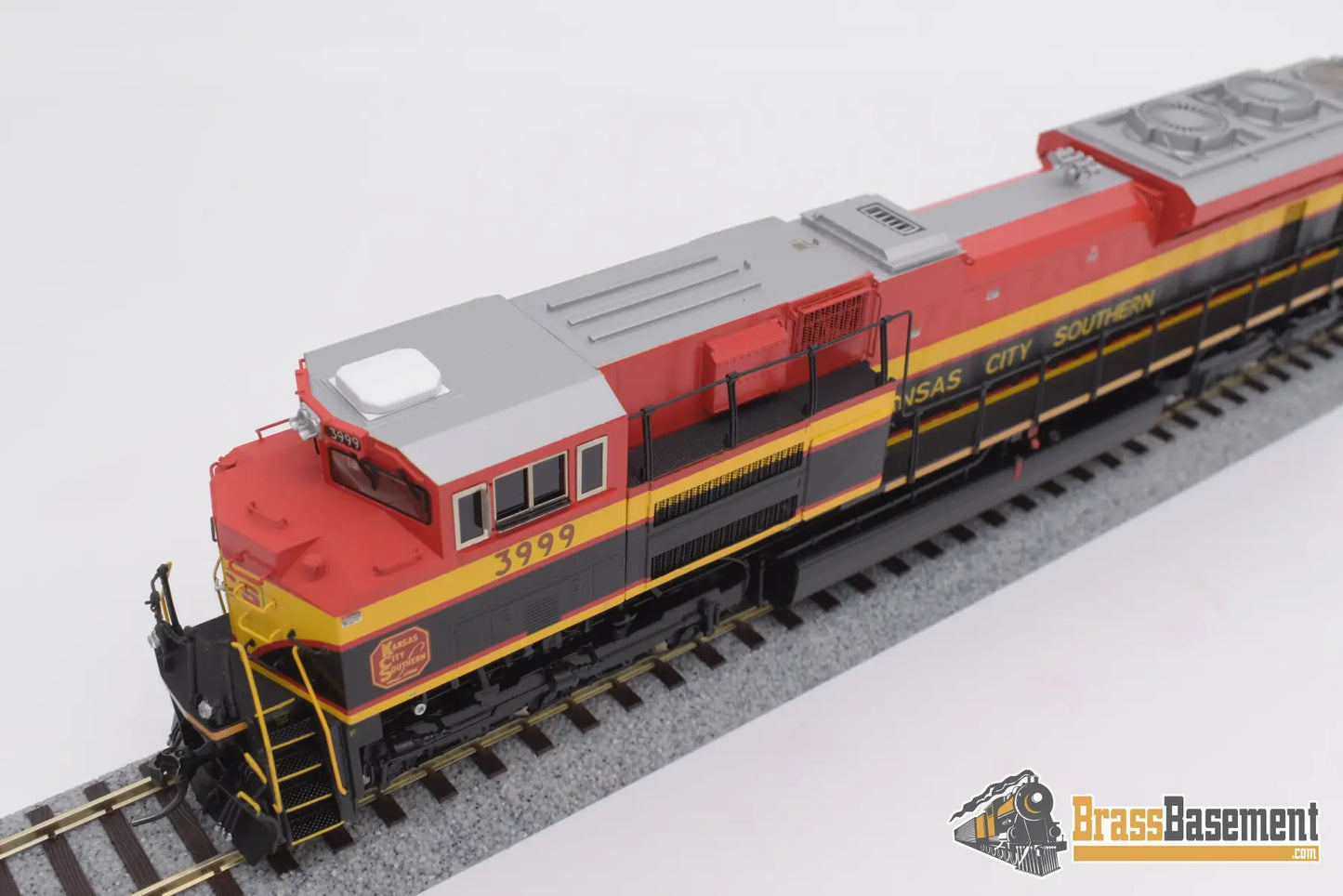 Ho Brass - Omi Aa - 1318 - 2 Kcs Kansas City Southern Sd70Ace Ex Demo Diesel