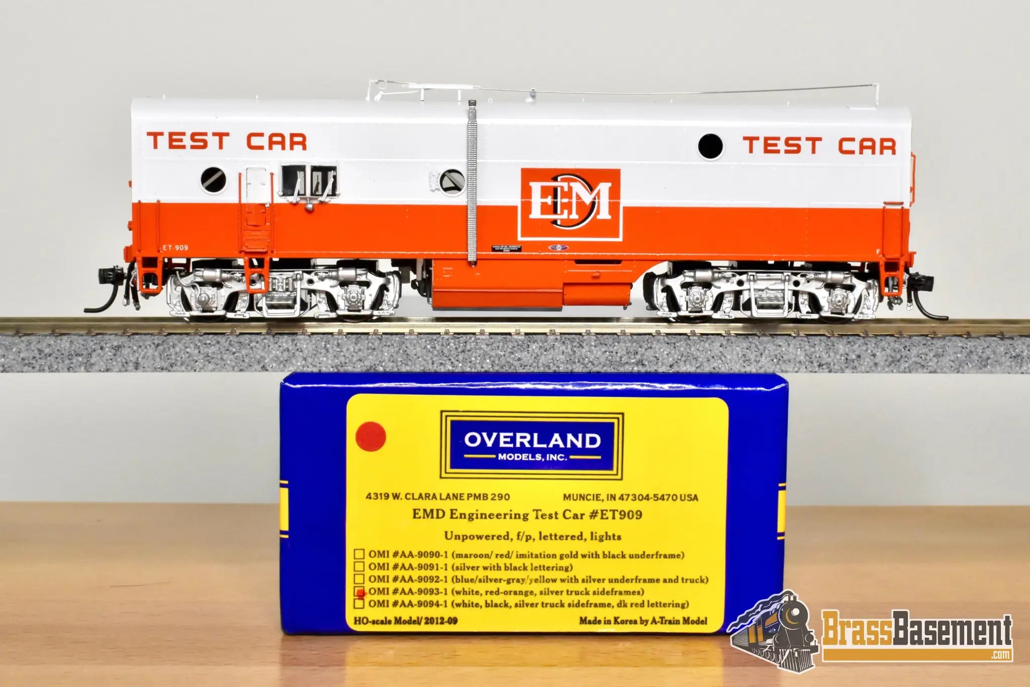 Overland HOスケール EMD FP-9 C&NW Overland HOスケール ディーゼル機関車 EMD FP-9 C&NW 【公式通販】