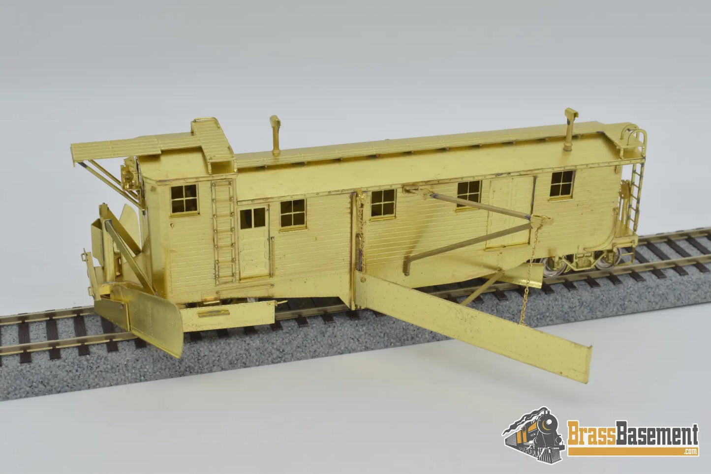 Ho Brass - Omi Great Northern Snow Dozer Mint / Ajin Freight