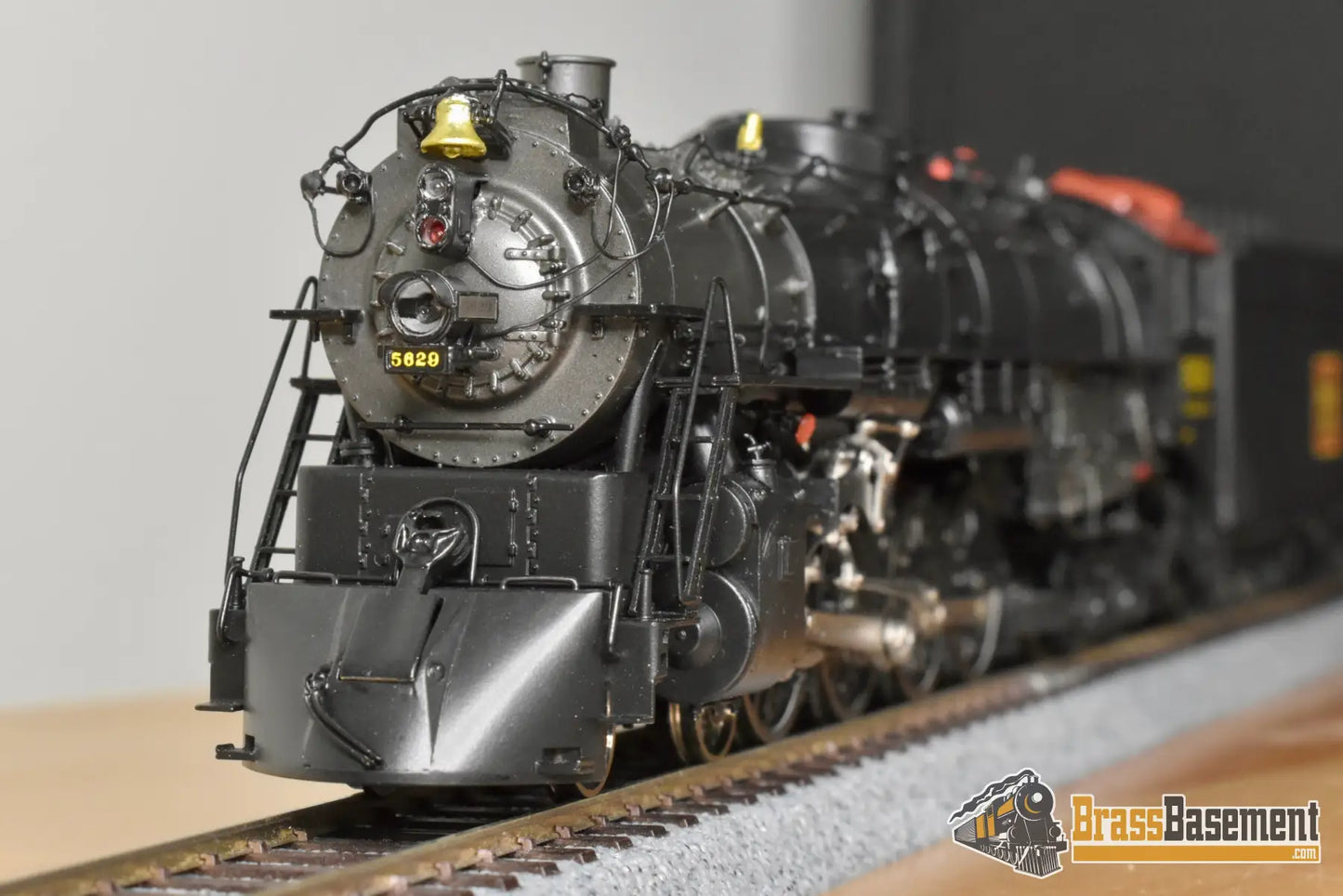 HO Brass - Oriental CB&Q Burlington O-5B 4-8-4 #5629 - FP Korea Brass Diesel