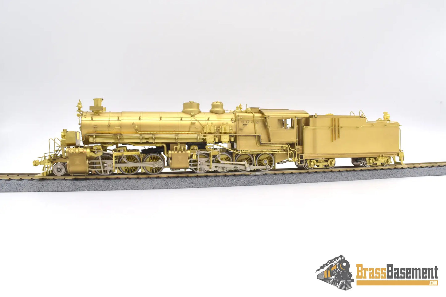 Ho Brass - Oriental Great Northern Gn M - 2 2 - 6 - 8 - 0 Slant/Sport Cab Unpainted Nob Steam