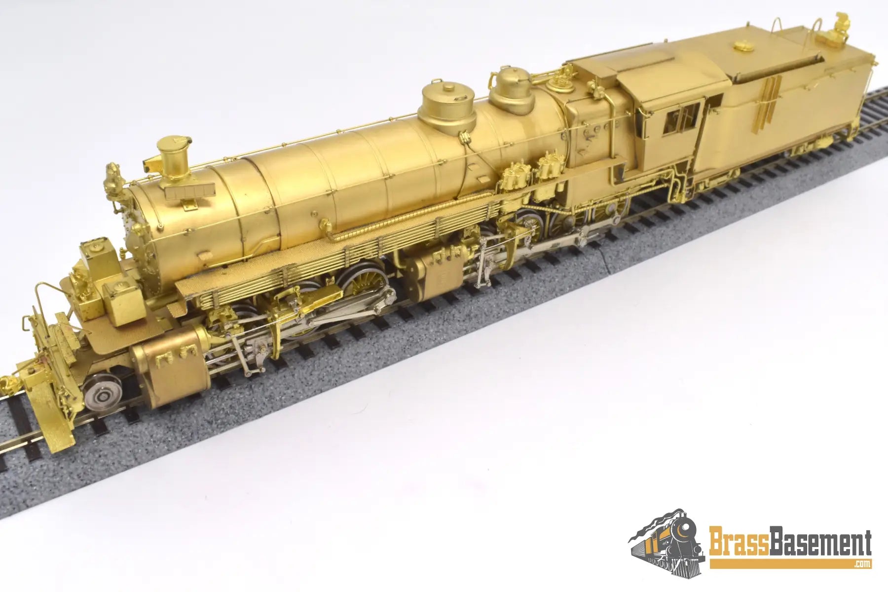 Ho Brass - Oriental Great Northern Gn M - 2 2 - 6 - 8 - 0 Slant/Sport Cab Unpainted Nob Steam