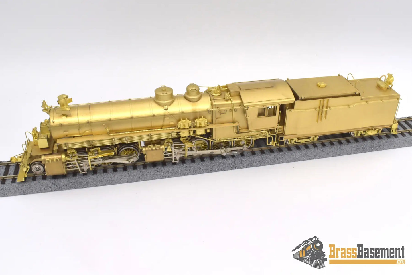 Ho Brass - Oriental Great Northern Gn M - 2 2 - 6 - 8 - 0 Slant/Sport Cab Unpainted Nob Steam