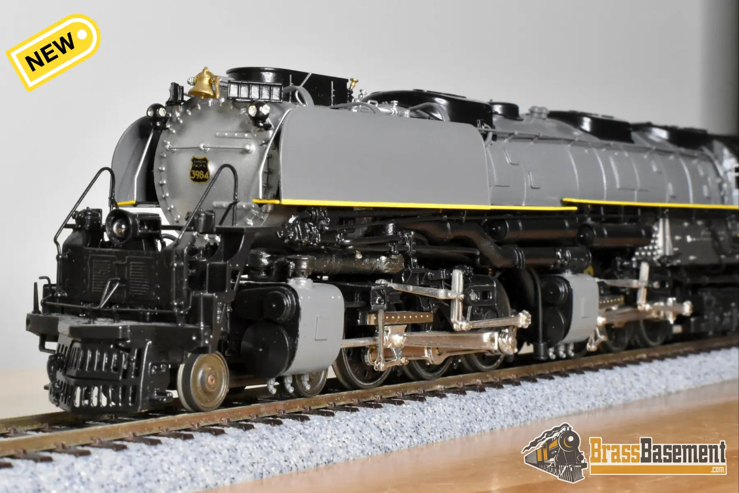 HO Brass PFM Tenshodo Union Pacific UP 4 6 6 4 Challenger #3984 Two Tone Gray Yellow Stripe w/ Deflectors Oil 1999 Run