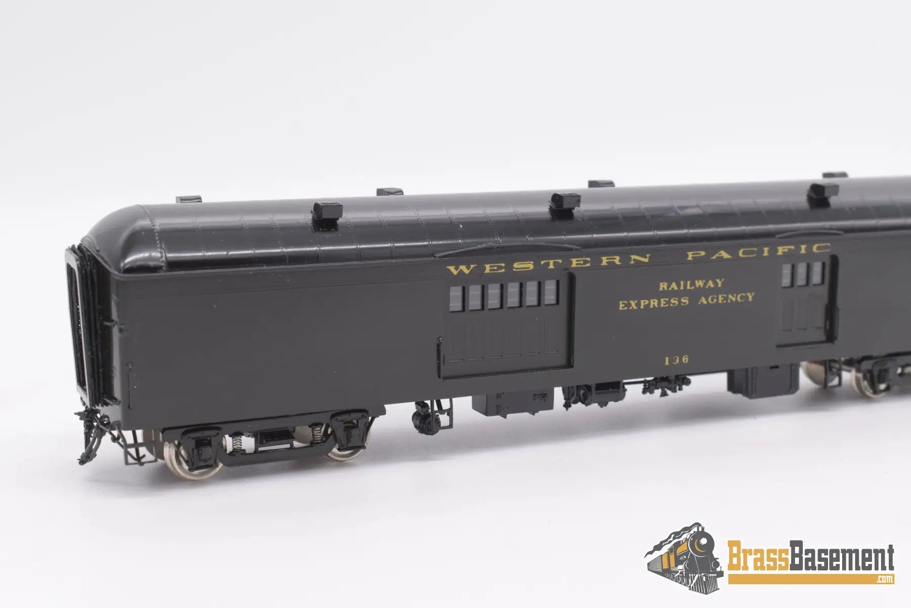 Ho Brass - Psc 16664 - 1 Western Pacific Double Door Baggage Factory Paint Passenger