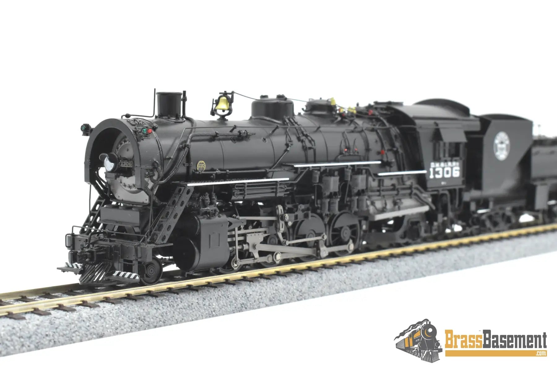 HO Brass - PSC 17042-1 DM&IR 2-8-2 Black Boiler #1306 Coffin FWH - RARE Steam
