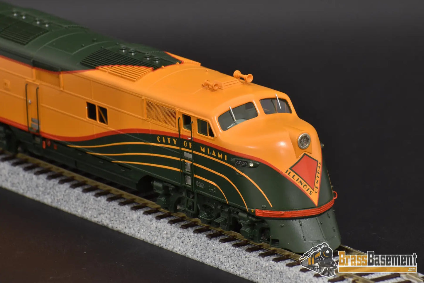 Ho Brass - Railway Classics Rwc Ice6A40 Illinois Central E6A “City Of Miami” Wave Scheme Mint Diesel