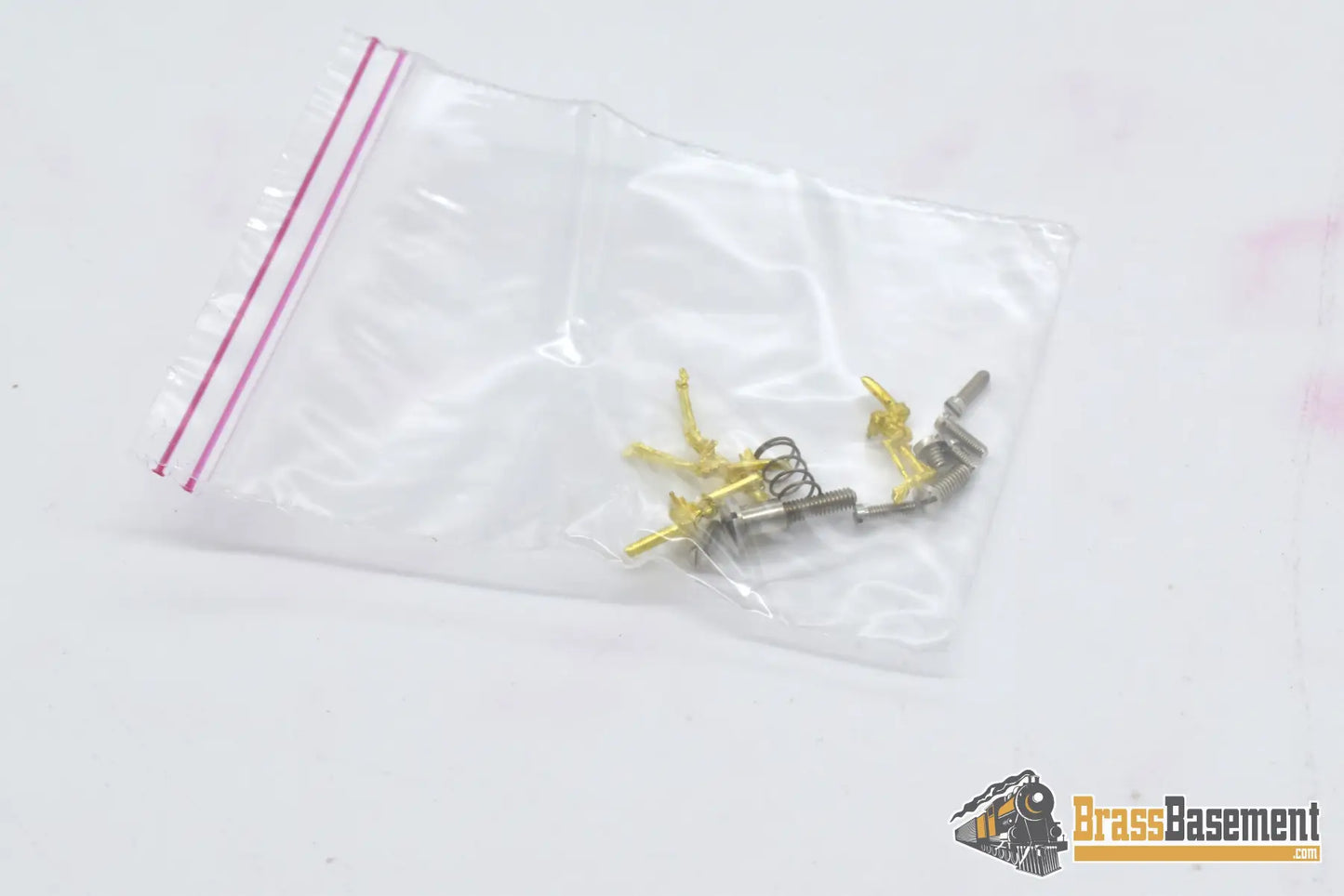 Ho Brass - Tcy 0244 Union Pacific 69’ Harriman Baggage - Dormitory #2760 - 2766 Unpainted Passenger
