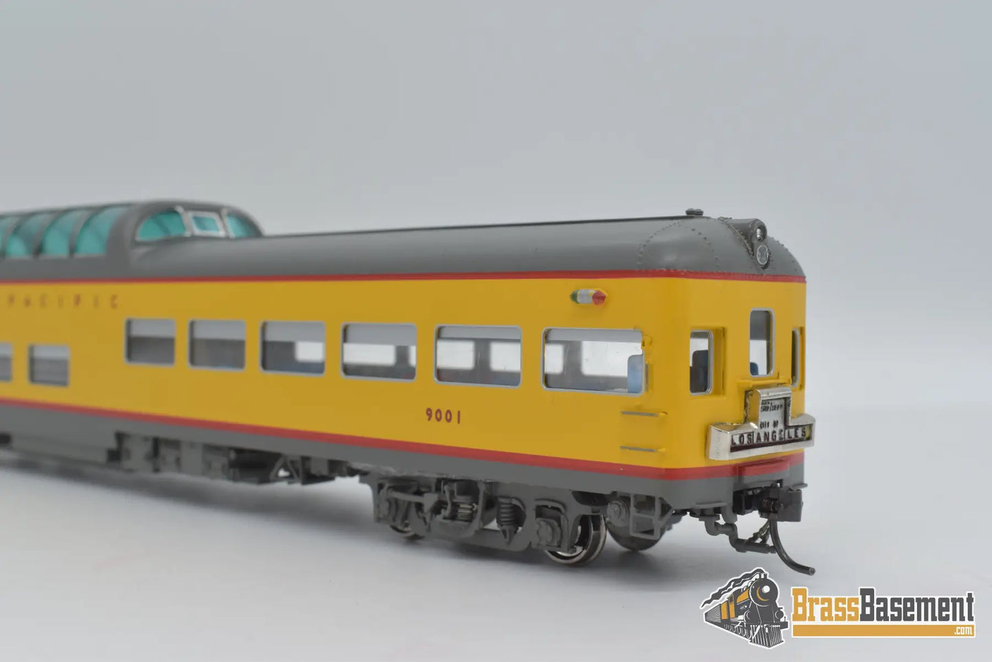 Ho Brass - Tcy 1382.10 Union Pacific Dome Observation Car #9001 - Factory Paint & Tail Light
