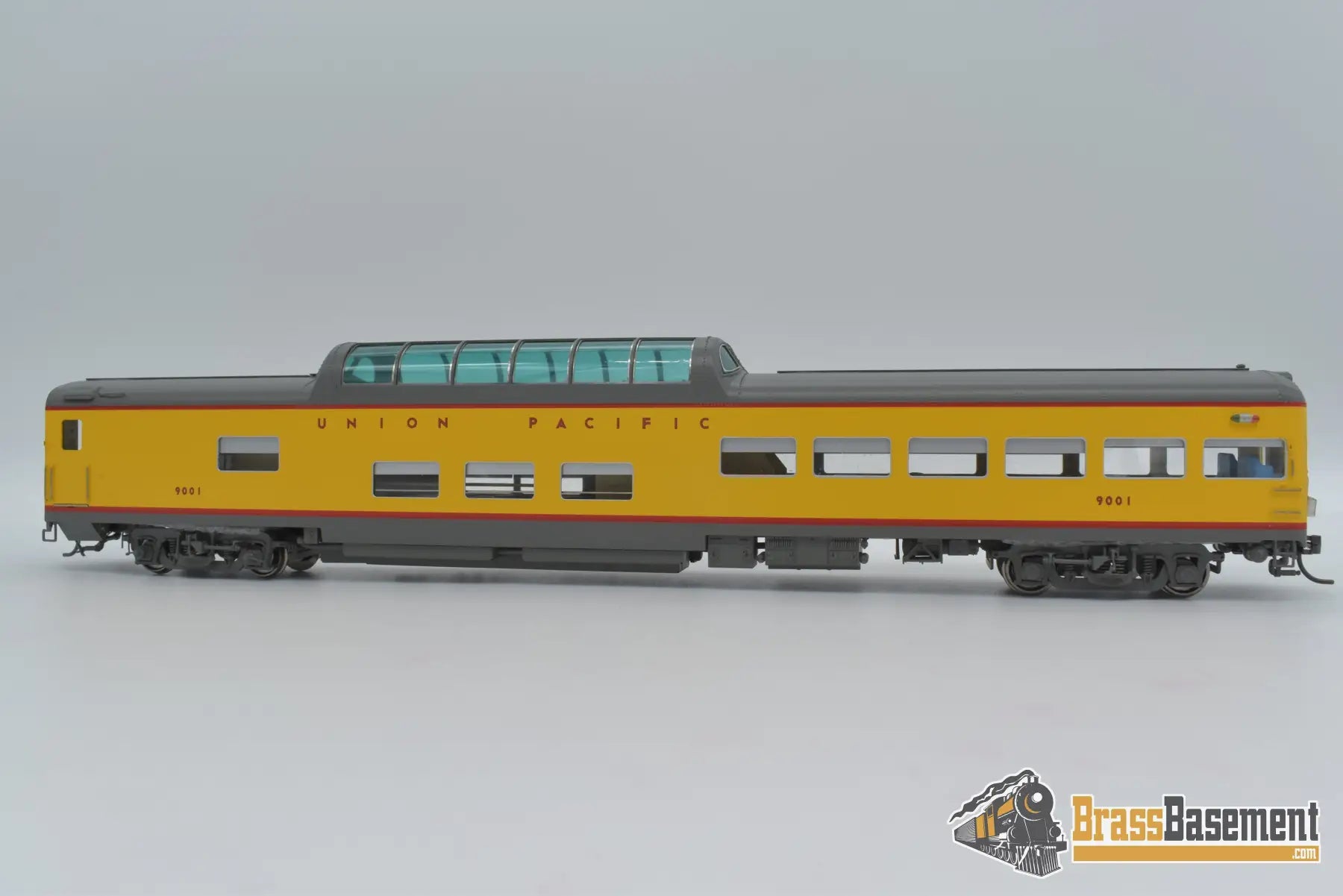 Ho Brass - Tcy 1382.10 Union Pacific Dome Observation Car #9001 - Factory Paint & Tail Light