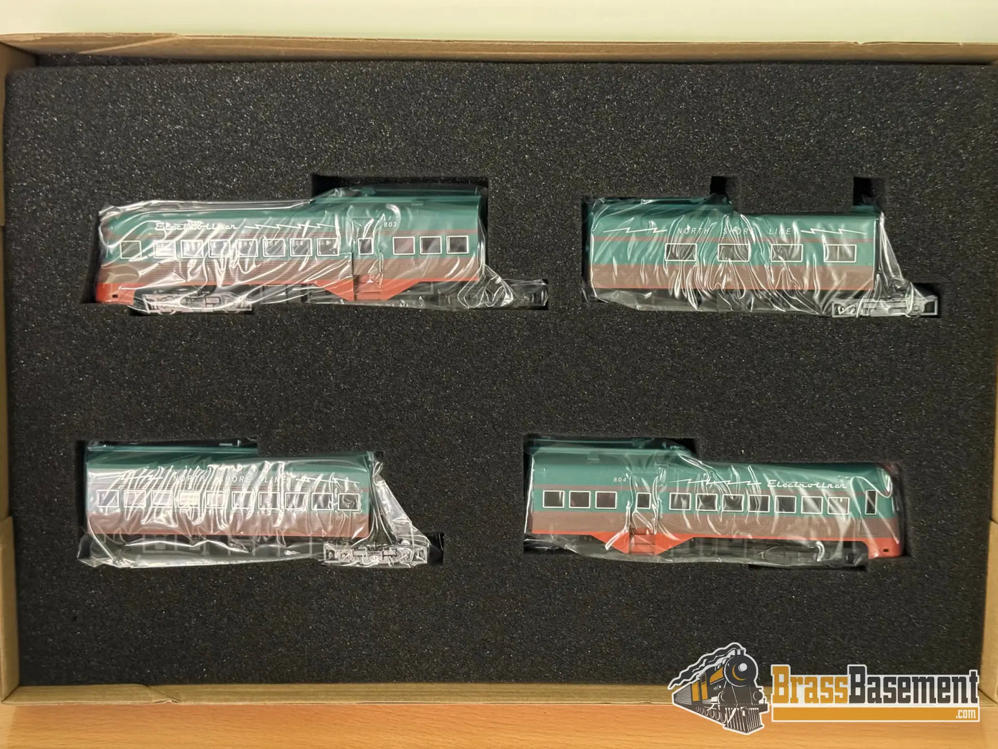Ho Scale Con-Cor Electroliner 4 Car Set Train #2 - New Passenger