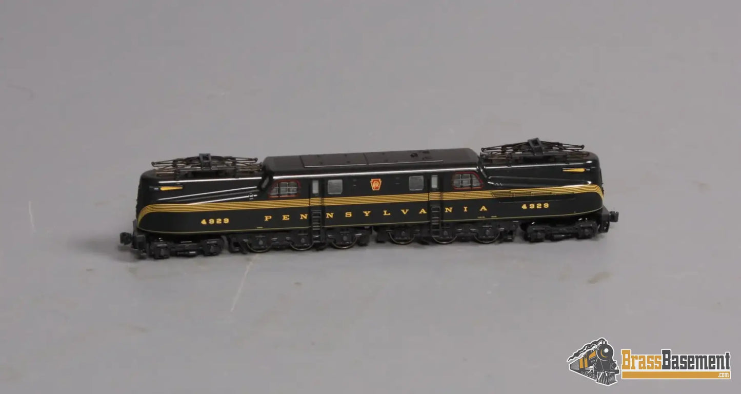 N Scale - Kato GG1 Pennsylvania Railroad #4929 N Scale Electric Locomotive
