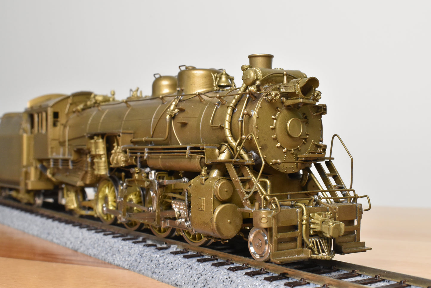 HO Brass - Oriental CB&Q Burlington O-1A 2-8-2 Elesco FWH - Unpainted Mint