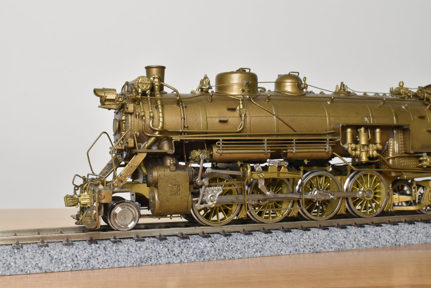 HO Brass - Oriental CB&Q Burlington O-1A 2-8-2 Elesco FWH - Unpainted Mint