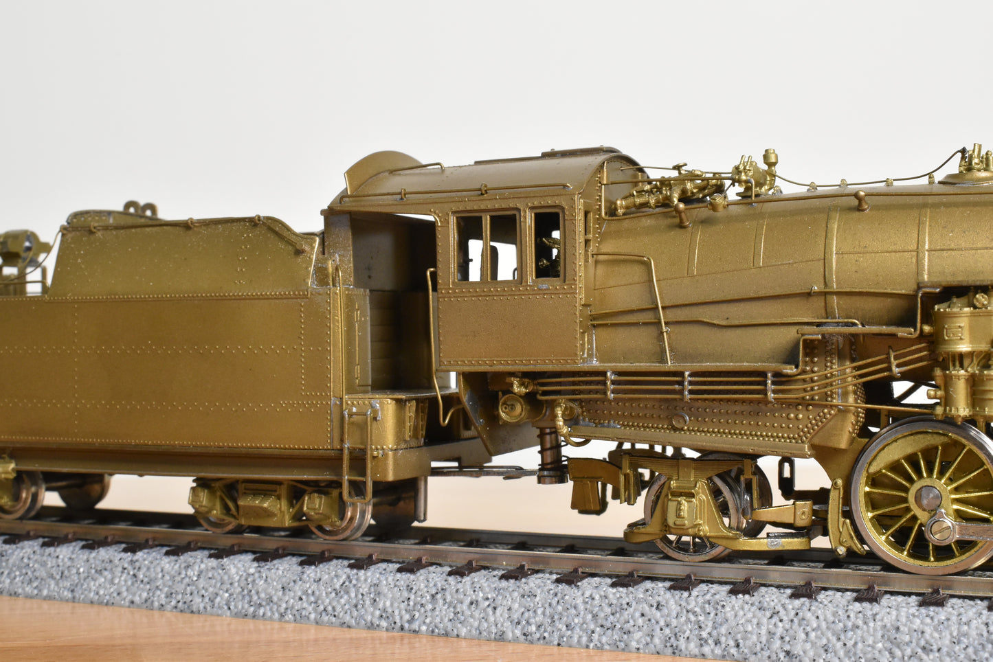 HO Brass - Oriental CB&Q Burlington O-1A 2-8-2 Elesco FWH - Unpainted Mint
