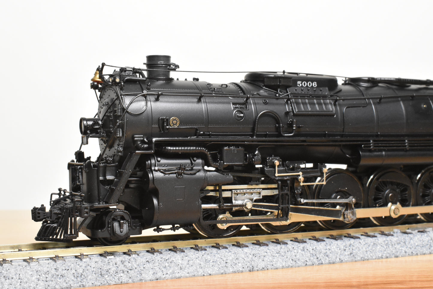 HO Brass - Hallmark 069D ATSF Santa Fe 2-10-4 #5006 - Samhongsa FP Commonwealth Tender Trks