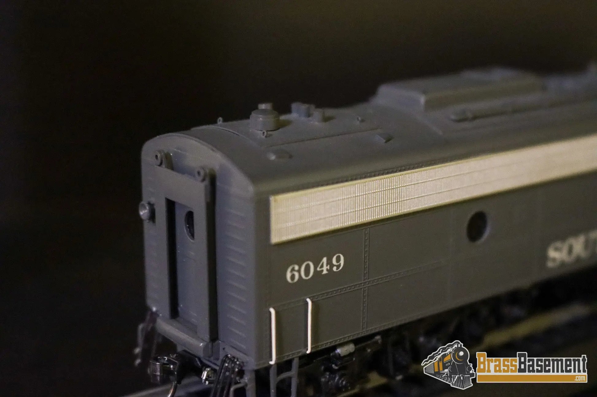 Budget Brass Balboa Distributors Southern Pacific SP E8A Nice Custom Paint Diesel