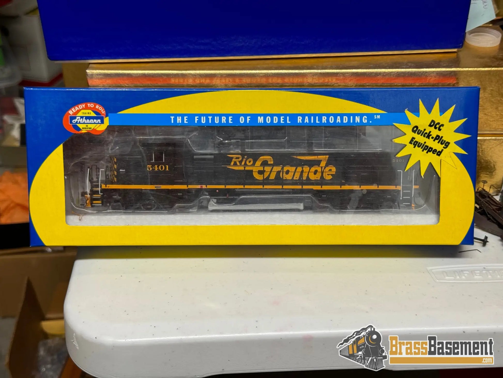 Budget Ho - Athearn Rtr 95117 Sd40T - 2 Rio Grande 5401 Dcc Quick - Plug Equipped Diesel