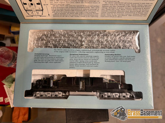 Budget Ho - Proto 2000 E8 A Unit New York Central #4044 Great Runner Diesel