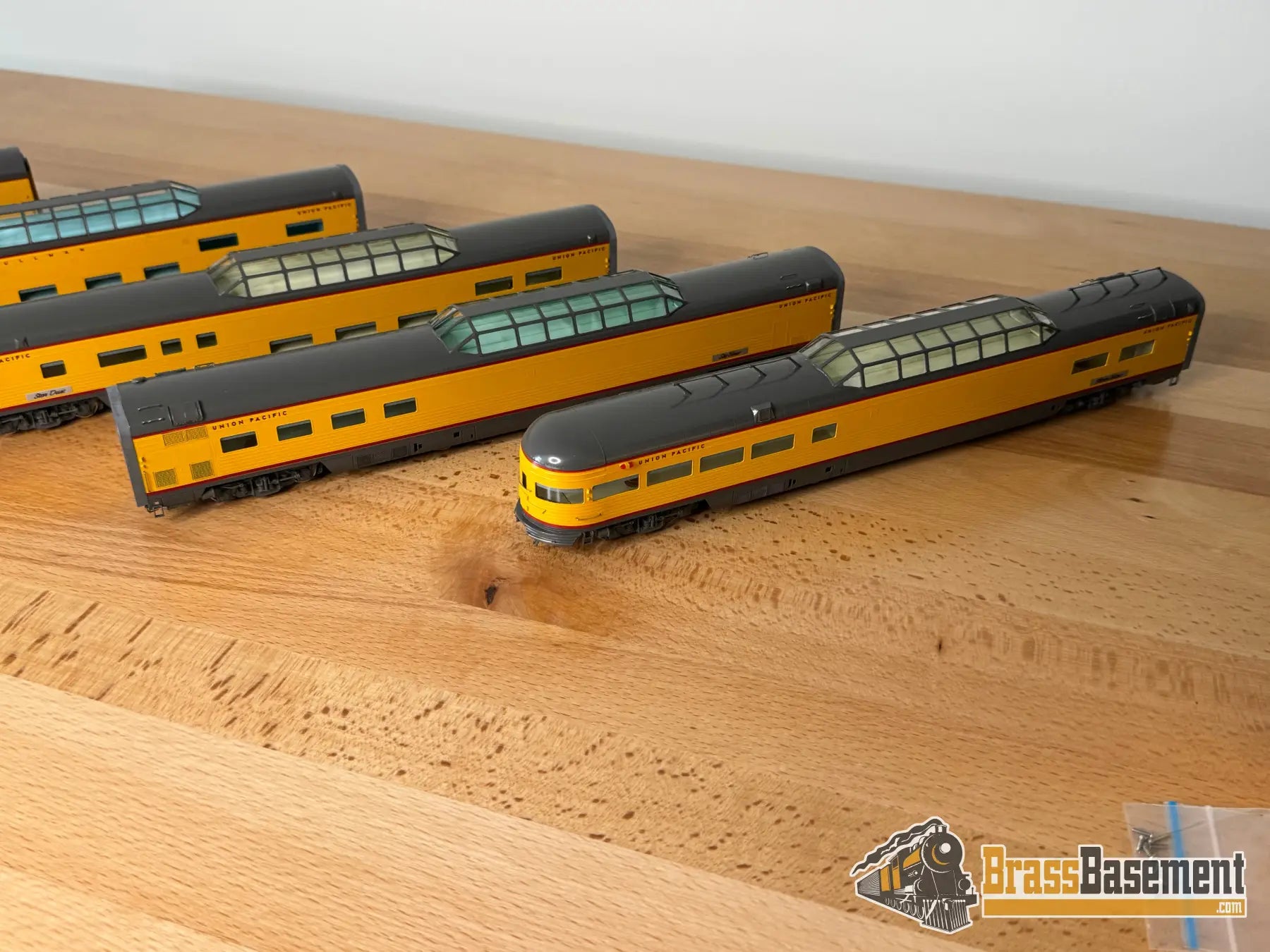 Ho Brass - Challenger Imports Cil 2207.1 Union Pacific ‘Train Of Tomorrow’ E7A #988 And 4 Dome