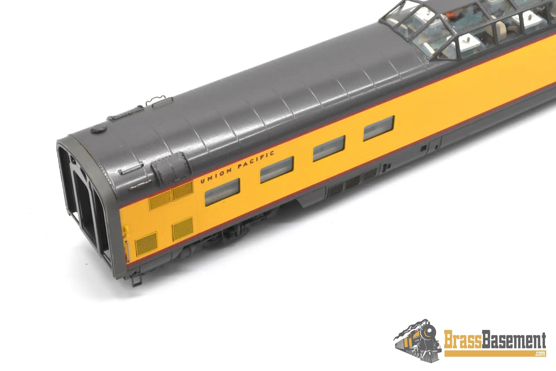 HO Brass - Challenger Imports CIL 2207.1 Union Pacific ‘Train of Tomorrow’ - E7A #988 and 4 Domes - SUPER CUSTOM