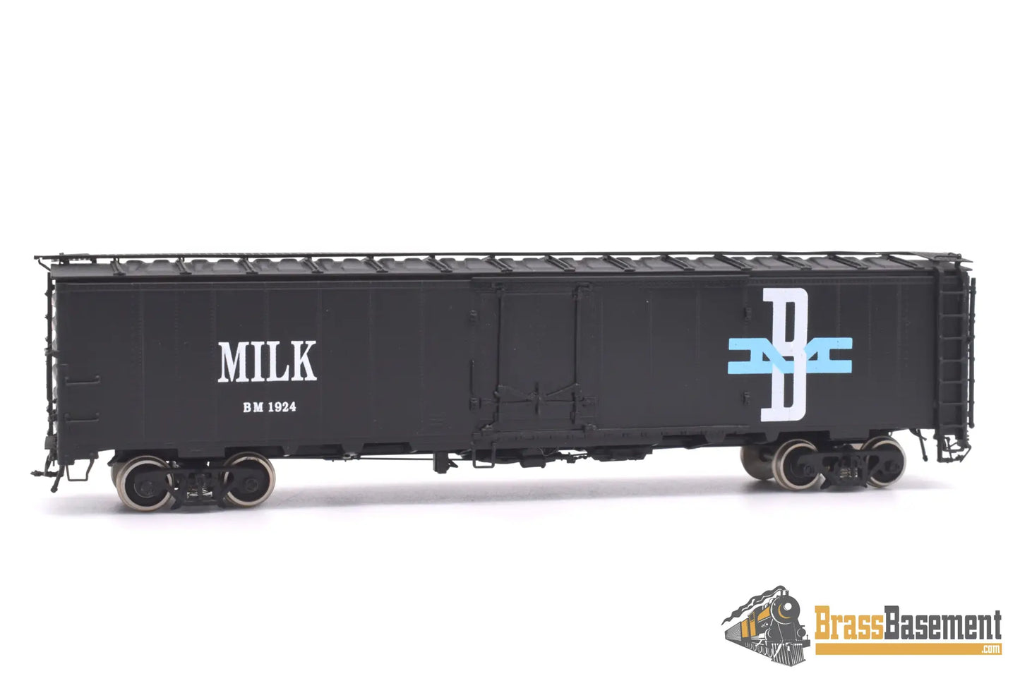 Ho Brass - Cil 2070.1 Boston & Maine 52 Ft Steel Milk Car Factory Paint Passenger