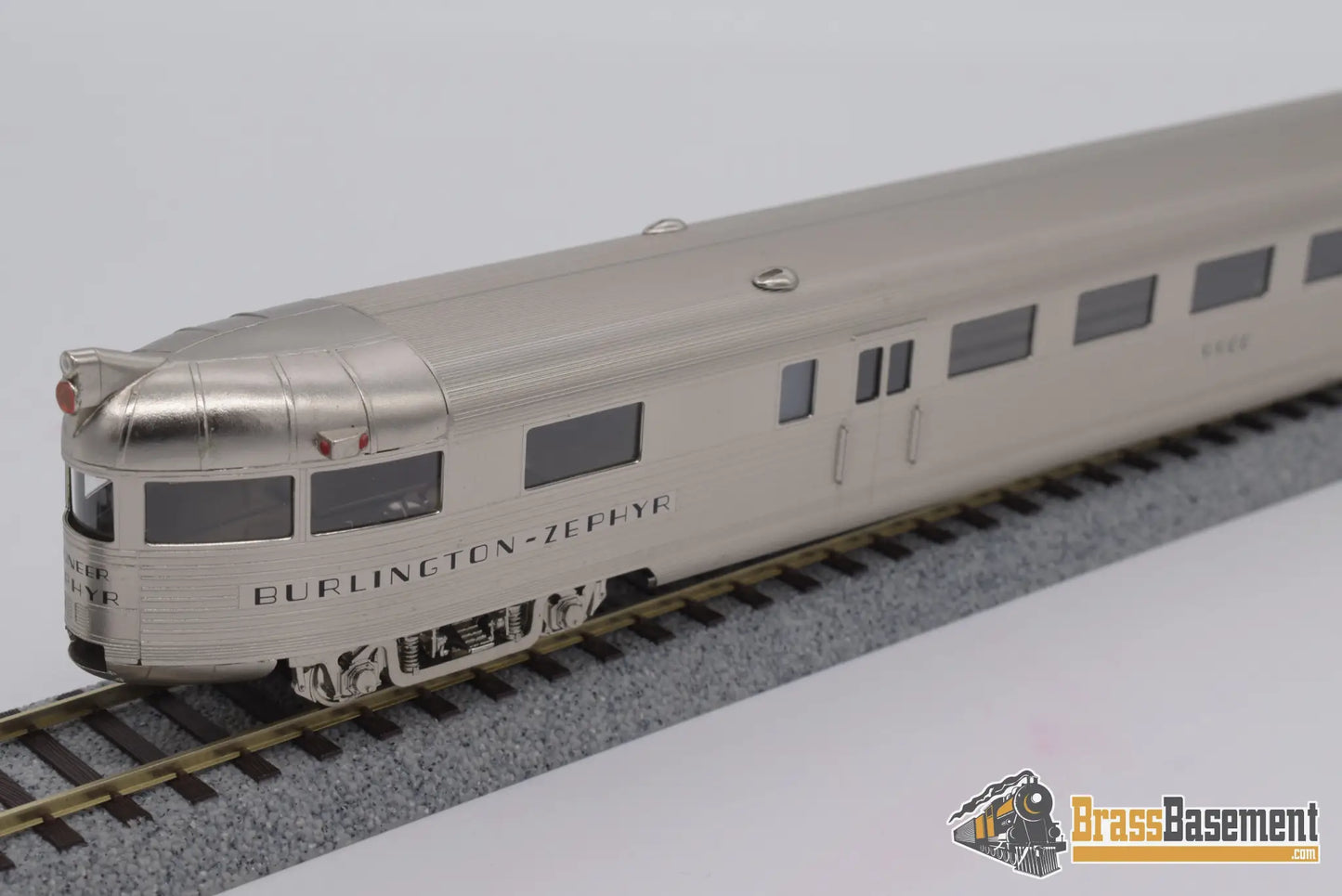 Ho Brass - Cil 2077.1 Pioneer Zephyr Late Version Raised Headlight