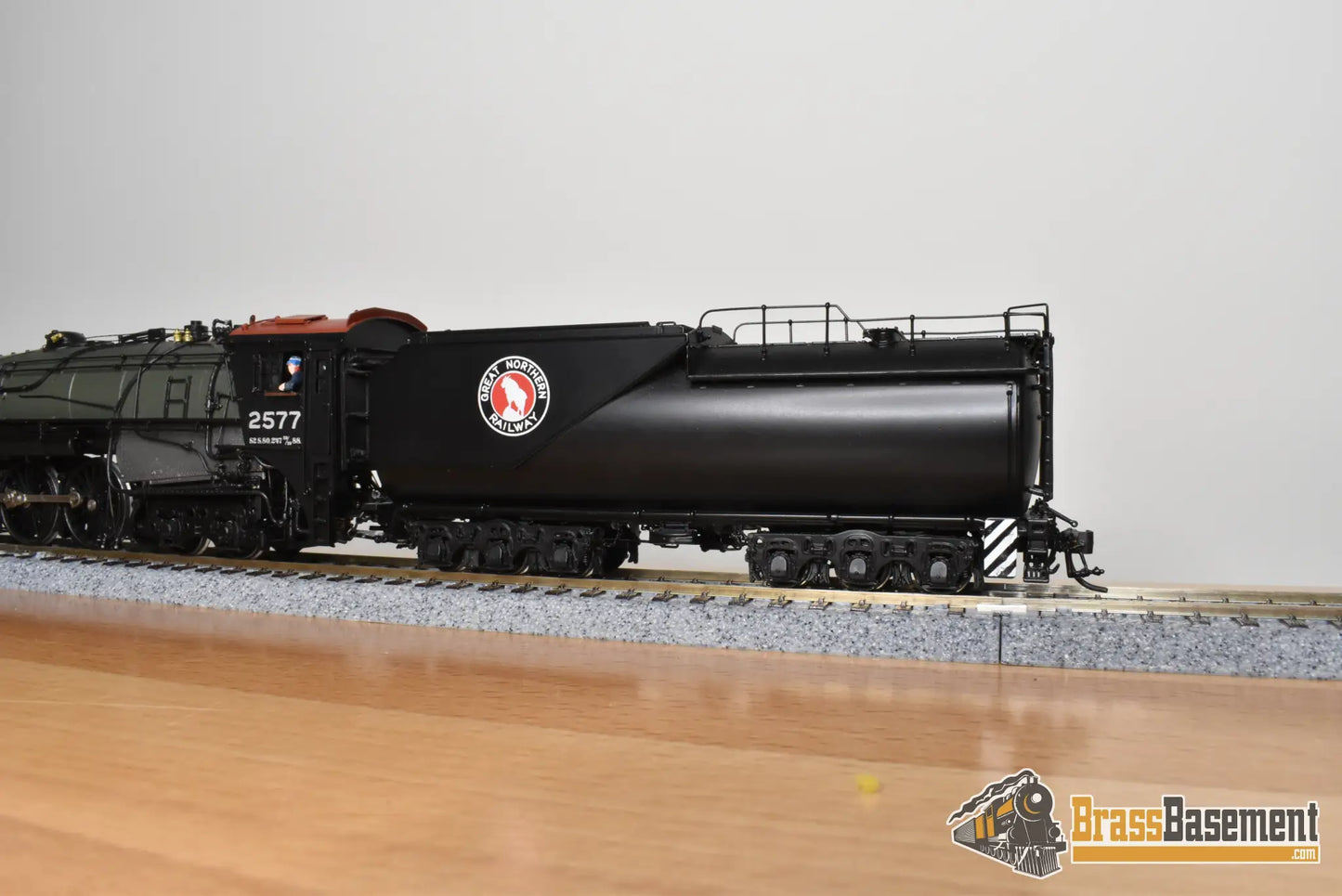 HO Brass - CIL 2202.1 Great Northern GN S-2 4-8-4 #2577 Glacier Park VESTIBULE Cab - Samhongsa Steam