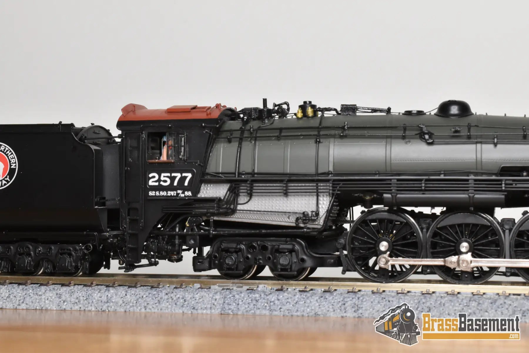 HO Brass - CIL 2202.1 Great Northern GN S-2 4-8-4 #2577 Glacier Park VESTIBULE Cab - Samhongsa Steam